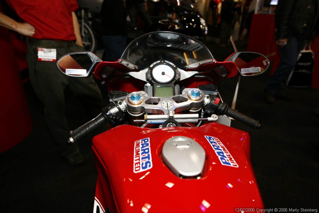 Parts Unlimited 999 Team Bike